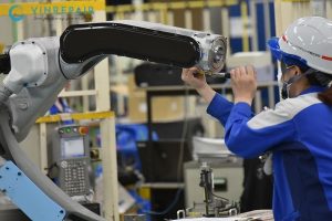 sua robot cong nghiep tai cong ty vinrepair